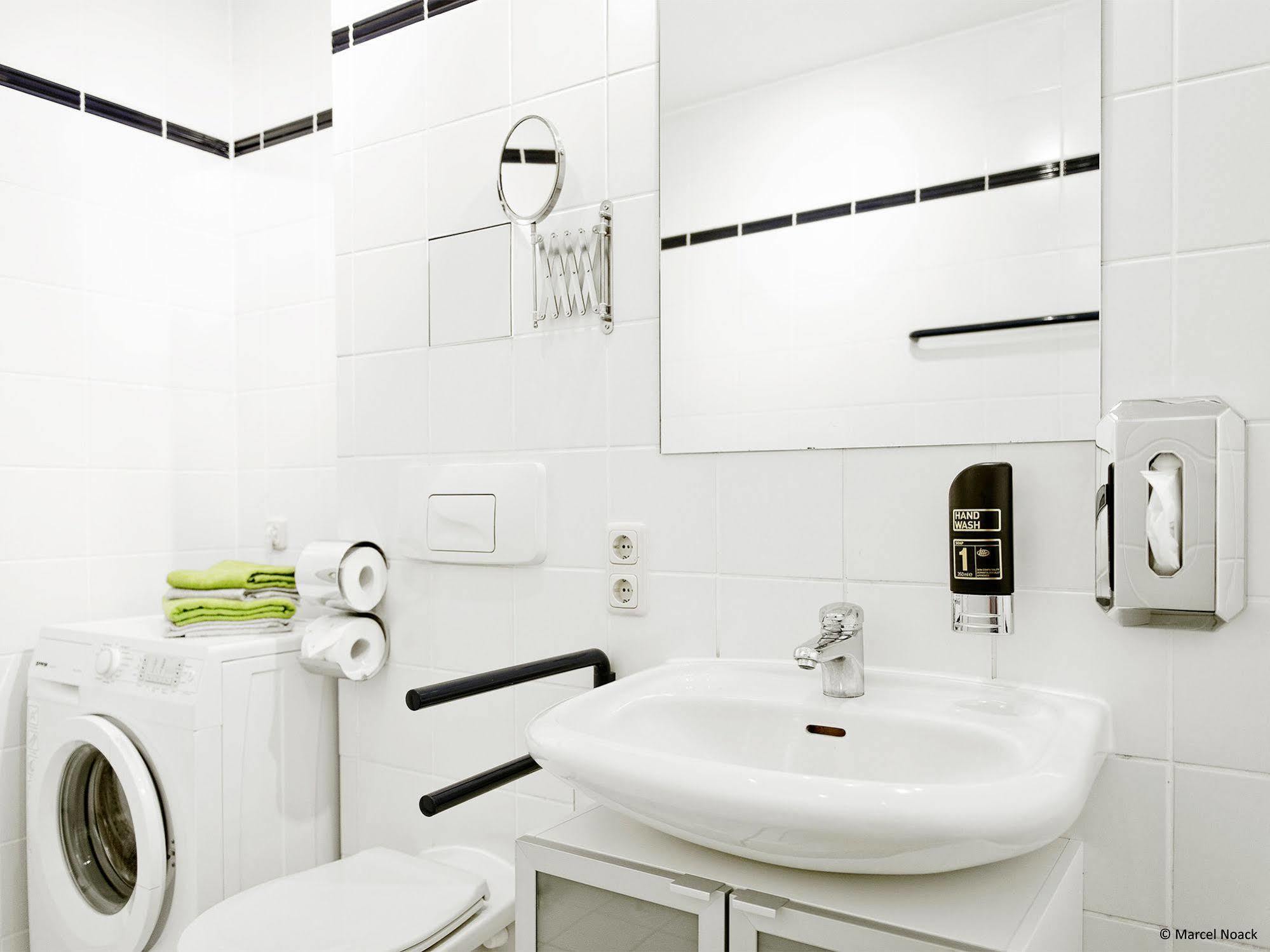 City Park Apartments - #11.01 - Elegante Suite Mit Tiefgarage ไลป์ซิก ภายนอก รูปภาพ
